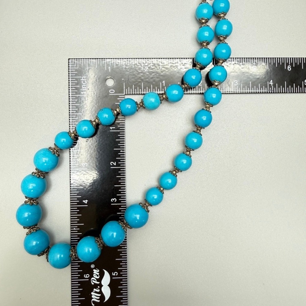 Robin Egg Blue Round‎ Graduated Dyed Stone Bead Necklace 18" Silver Tone Spacers - Picture 8 of 9